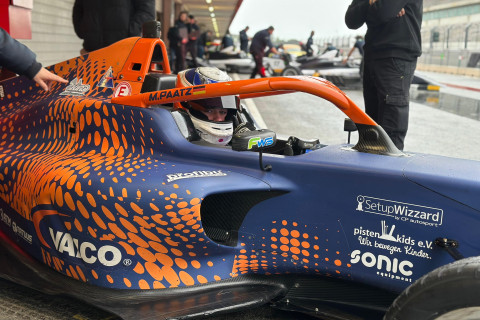 Azərbaycanlı pilot Davin Cəfərov Portimaoda “Formula-4” testlərini uğurla başa vurub - FOTO