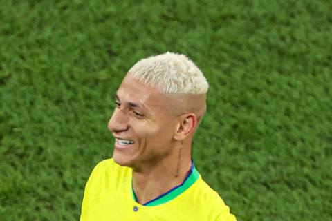 Richarlison reaches 100 Premier League goal contributions with late strike at Anfield