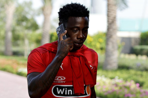 Квинси Промес признал, что нанес ножевое ранение своему двоюродному брату