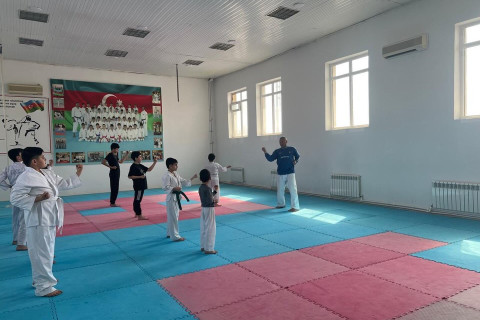 Lökbatan bazasında şotakan karate-do üzrə ustad dərsi keçirilib - FOTO