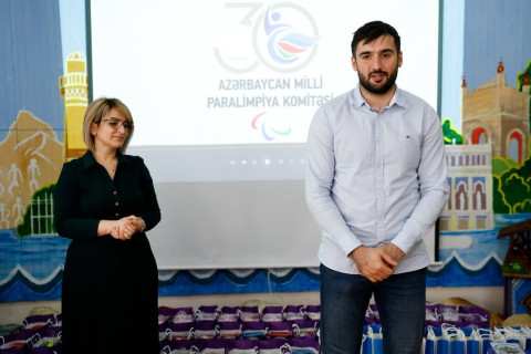 Paralimpiyaçılar valideyn himayəsindən məhrum uşaqlarla görüşüb - FOTO
