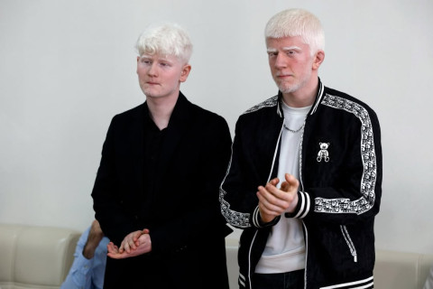 Paralimpiyaçılar valideyn himayəsindən məhrum uşaqlarla görüşüb - FOTO