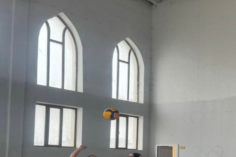 Xəzər rayonunda təhsil işçiləri arasında mini voleybol turniri keçirilib - FOTO