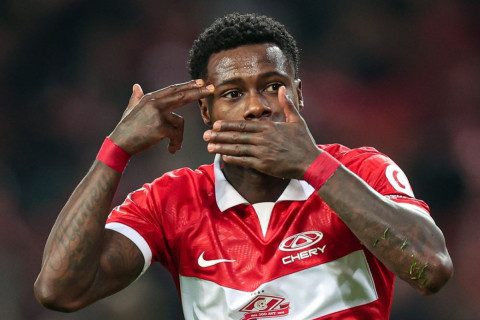 Kvinsi Promesdən şok etiraf: “Əmioğlumu mən bıçaqladım”