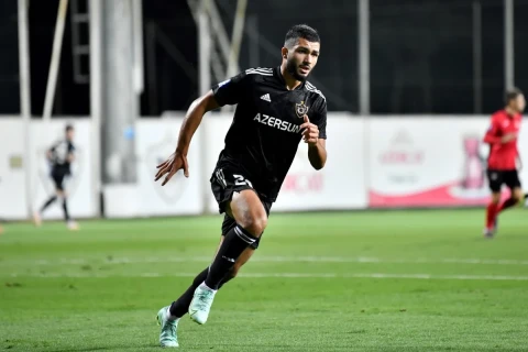 Муса Гурбанлы: "Хочу завоевывать в "Карабахе" чемпионства"