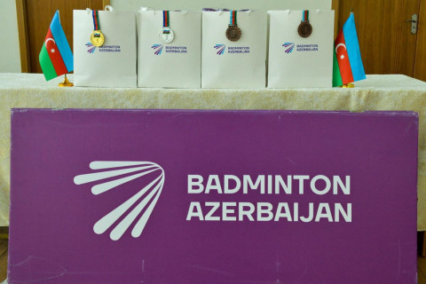 Федерация бадминтона провела турнир среди заключенных женщин и подростков