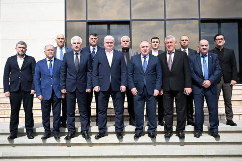 Regional Futbol Federasiyalarının rəhbərləri ilə görüş keçirilib