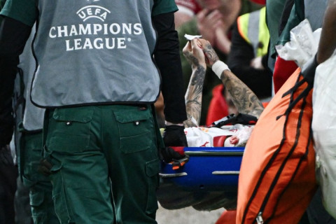 "Ливерпуль" расследует ситуацию с Ноа Лангом, повредившим руку на "Энфилде"