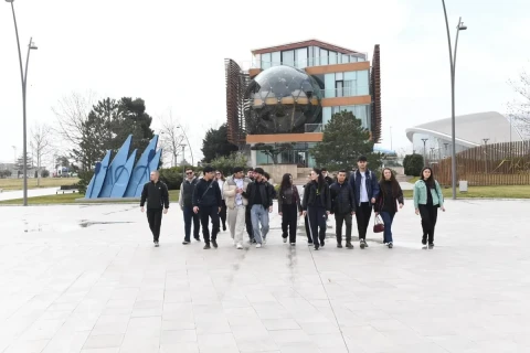 Bakı Avarçəkmə və Kanoe İdman Klubunda tələbələr üçün təlim keçirilib