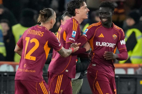 Серия А: "Рома" обыграла "Лечче" в Серии А - ОБНОВЛЯЕТСЯ - ВИДЕО