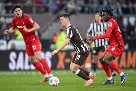 Bundesliqa: “Frayburq”dan Hamburq səfərində geridönüş