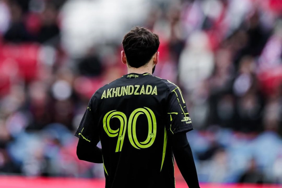 Nəriman Axundzadə “Kolambus Kryu”nun qələbəsində pay sahibi oldu - VİDEO