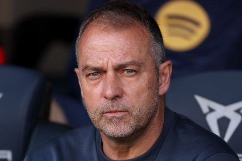 Hans-Diter Flik La Liqada ayın ən yaxşı məşqçisi seçilib