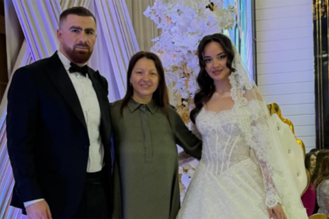 Boks millimizin üzvü ailə həyatı qurub - FOTO/VİDEO