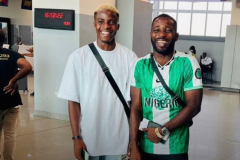 Nigeriyalı vinger “Qarabağ”ın düşərgəsində