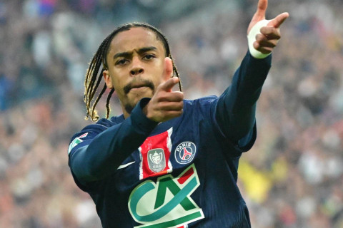 "Ливерпуль" нацелился на вингера "ПСЖ"