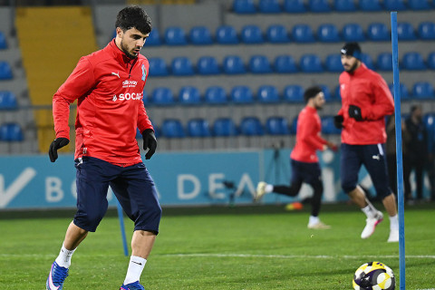 Подопечные Айхана Аббасова провели тренировку в преддверии матча со сборной Сент-Люсии - ФОТО