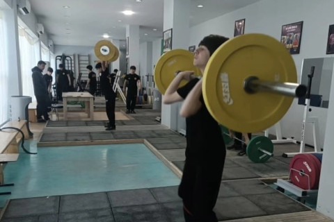 İdman məktəblərinə dəstək: AAF bölgələrə avadanlıq göndərdi