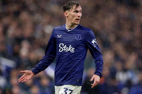 “Mançester Yunayted” Qarneri geri qaytarmaq istəyir