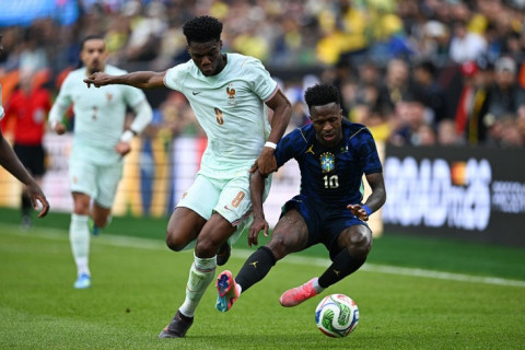 Бразилия уступила Франции в товарищеском матче