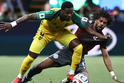 Yeni Kaledoniya millisinin hədiyyəsi meydanda gərginlik yaradıb - FOTO