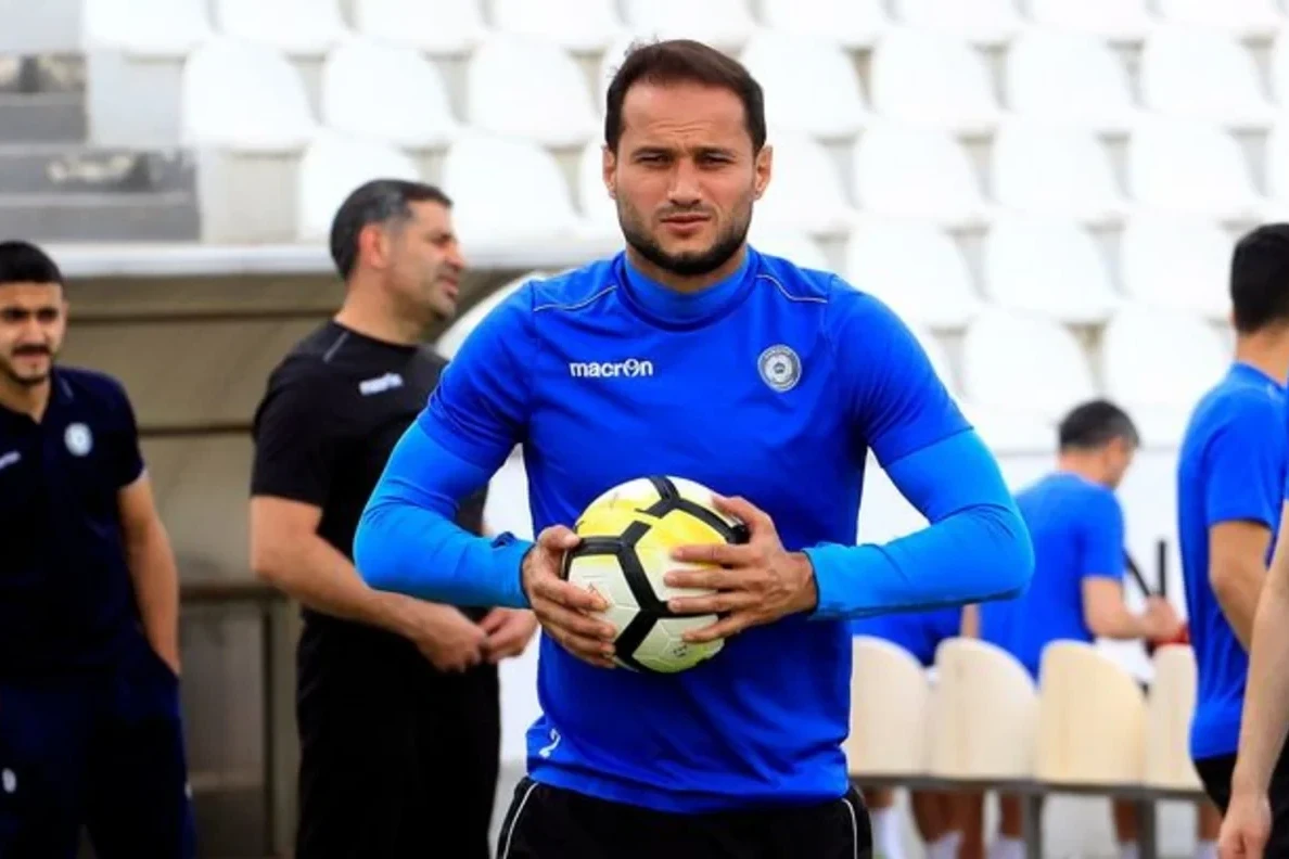 “Bu qələbə komandaya böyük təkan verəcək” - Rail Məlikovun İDMAN.BİZ-ə AÇIQLAMASI