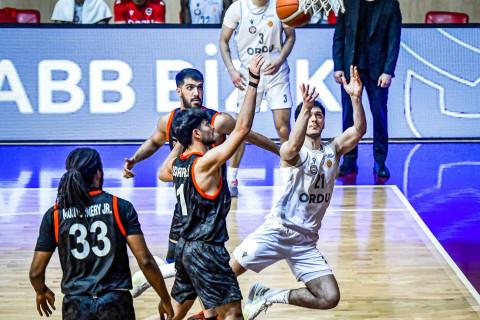 Азербайджанская баскетбольная лига: "Орду" обыграл "Лянкяран" - ОБНОВЛЕНО