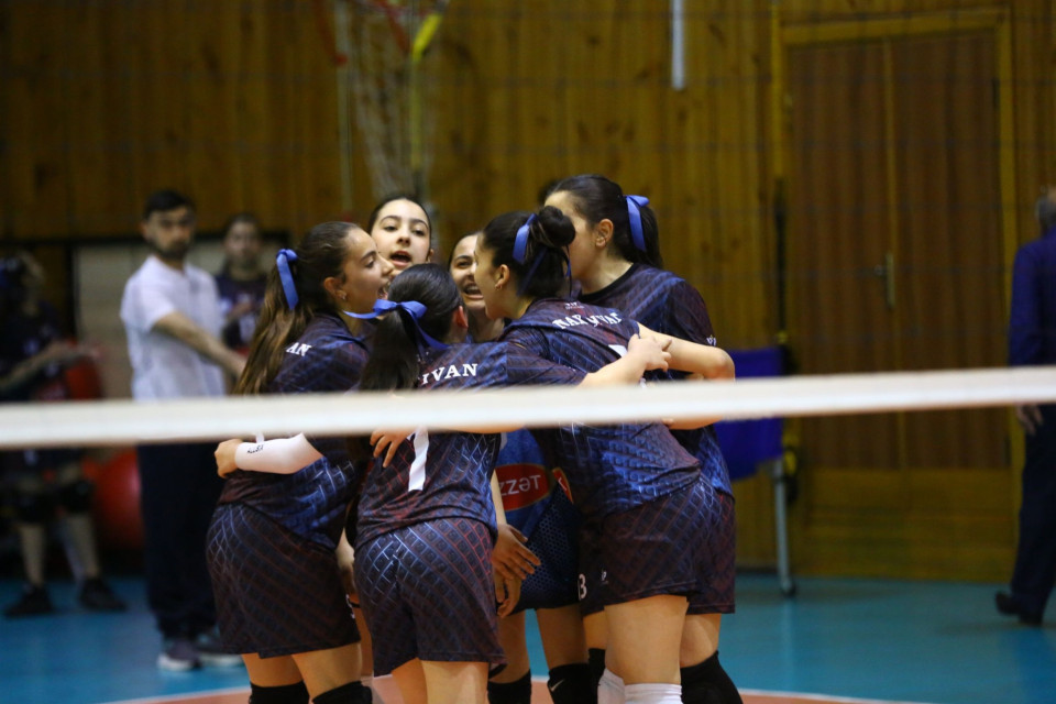 Yeniyetmə voleybolçular arasında Azərbaycan birinciliyinin finalçıları müəyyənləşib
