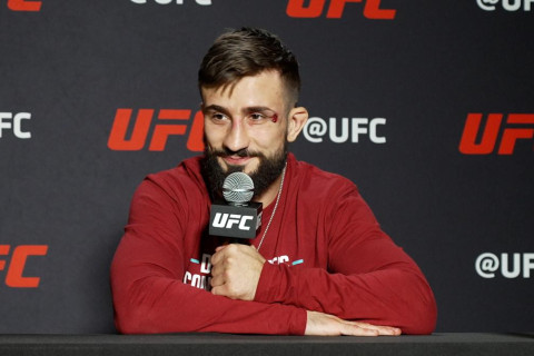 Nazim Sadıxovdan Tofiq Musayevə özünəməxsus təbrik