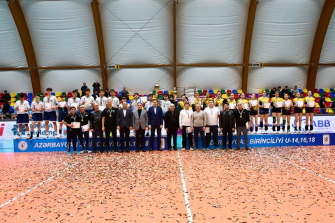 Voleybolda regionların zəfəri: “Turan” və “Naxçıvan” ölkə çempionu oldu - FOTO