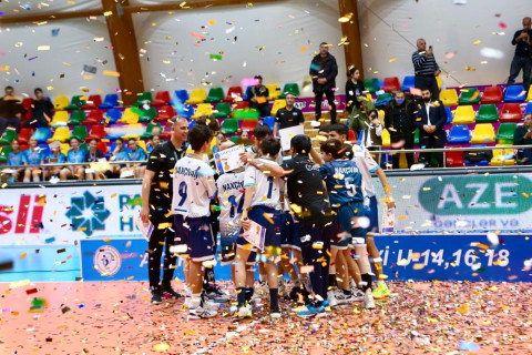 Voleybolda regionların zəfəri: “Turan” və “Naxçıvan” ölkə çempionu oldu - FOTO