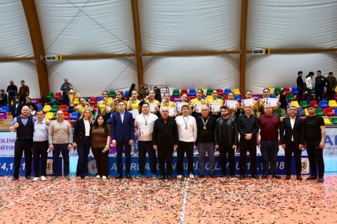 Voleybolda regionların zəfəri: “Turan” və “Naxçıvan” ölkə çempionu oldu - FOTO