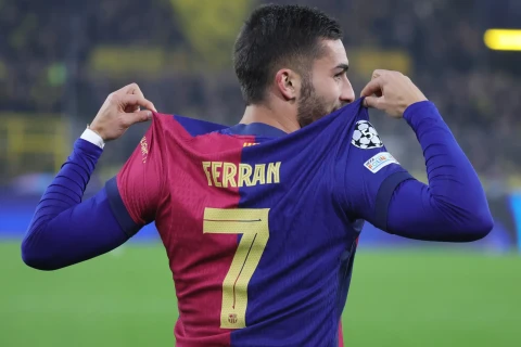 Premyer Liqa nəhəngləri “Barselona”nın hücumçusu üçün hərəkətə keçdi