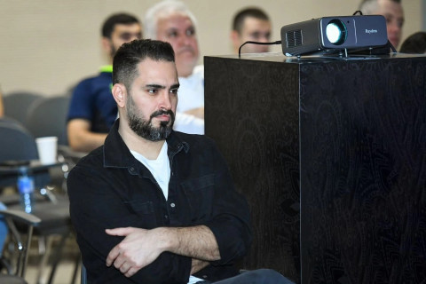 Federasiya rəsmiləri Basketbol Liqası klublarının məşqçiləri ilə görüşüblər - FOTO