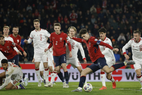 Чехия по пенальти обыграла Данию - ОБНОВЛЯЕТСЯ - ВИДЕО