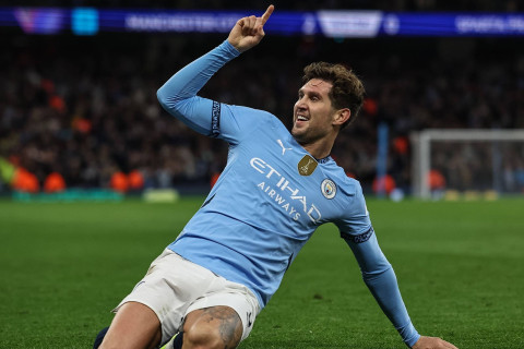 "Манчестер Сити" может расстаться с защитником летом