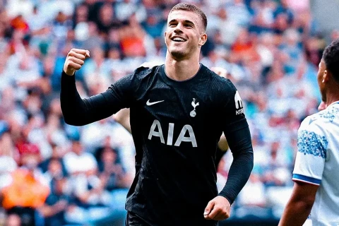 Защитник "Тоттенхэма" Лука Вушкович может сменить клубную прописку