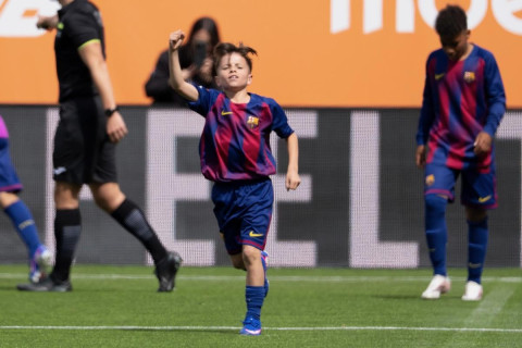 “Barselona”nın gənc ulduzu diqqət mərkəzində - VİDEO