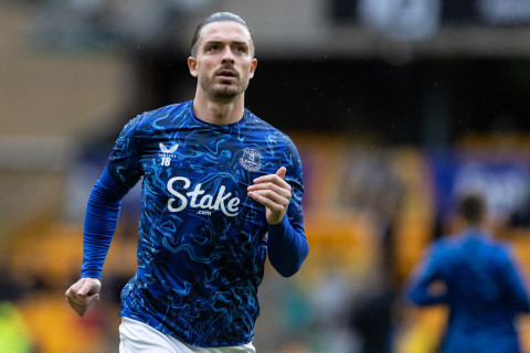 "Эвертон" намерен сохранить Грилиша после окончания сезона - СМИ