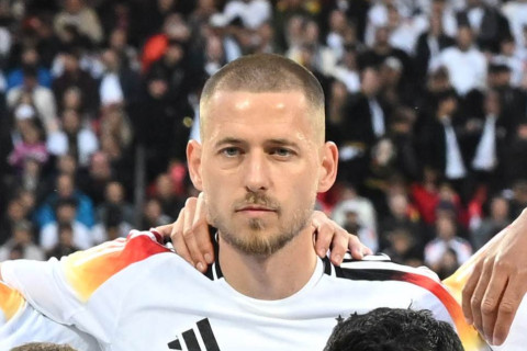 "Манчестер Юнайтед" нацелился на защитника "Боруссии"