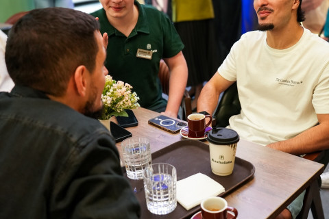 “Neftçi”nin oyunçuları autizmli şəxslərlə görüşüblər