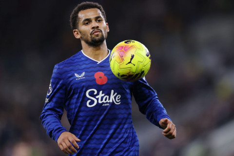 “Mançester Yunayted” “Everton”un hücumçusu ilə maraqlanır