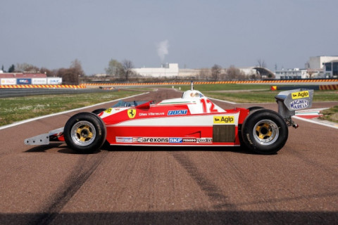 На аукцион выставлен болид Ф-1, на котором выступал Жиль Вильнев - ФОТО