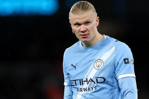 Erlinq Holand İngiltərə Premyer Liqasının ən çox maaş alan futbolçusudur