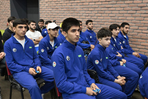 Fərid Qayıbov: “Bu ay idmançılarımız 40 qızıl, 35 gümüş və 43 bürünc medal qazanıblar” - FOTO