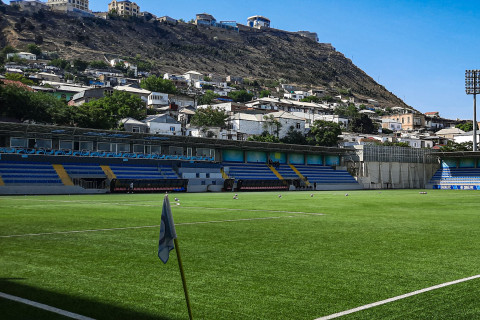 Bayıl stadionu təmirə bağlanacaq