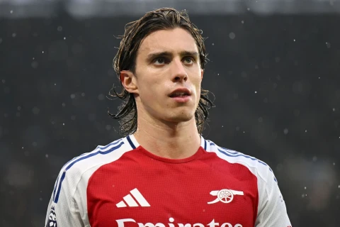 “Yuventus”dan “Arsenal”a transfer zərbəsi