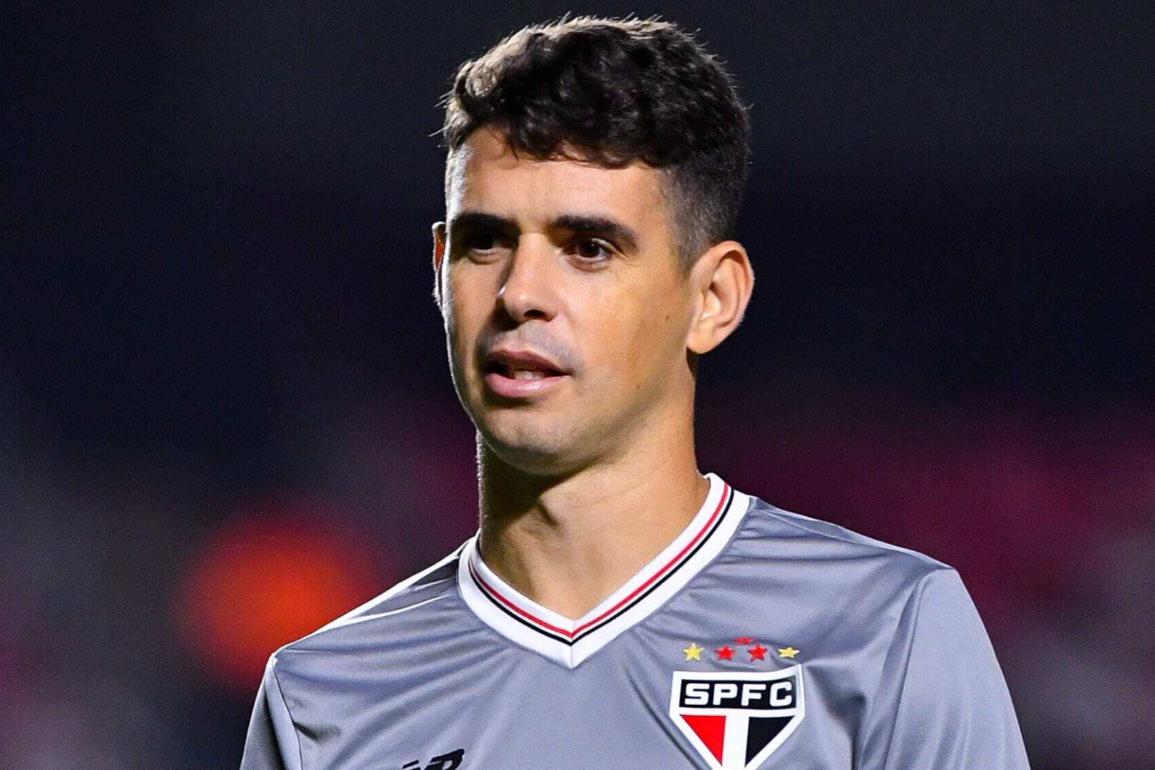 “Çelsi”nin sabiq futbolçusu Oskar karyerasını başa vurub