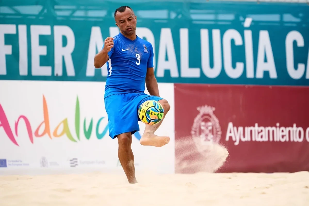 Azərbaycanın çimərlik futbolu millisi Moldova və "Alanyaspor"la yoldaşlıq oyunları keçirəcək - FOTO