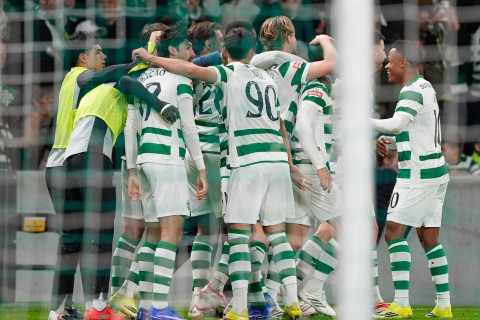 "Спортинг" обыграл "Санта-Клару" в результативном матче